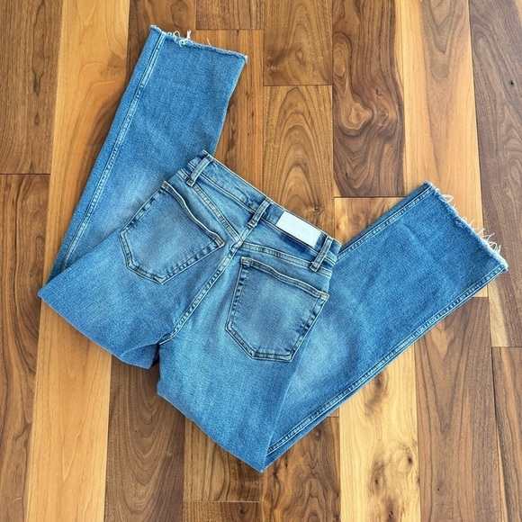 RE/DONE 90s High Rise Loose Jeans Button Fly Raw Hem Medium Wash Size 23 - Picture 6 of 15